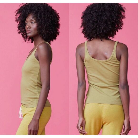 NWT Monrow Rib Strappy Tank Top Size XS Green Avocado Willow Ribbed Comfort - Picture 1 of 5